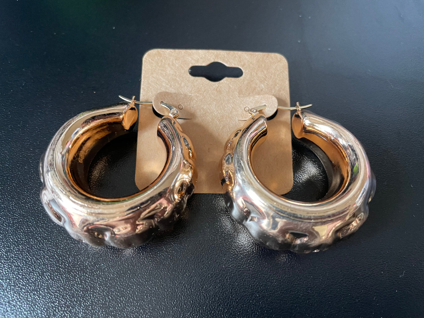 Chunky earrings