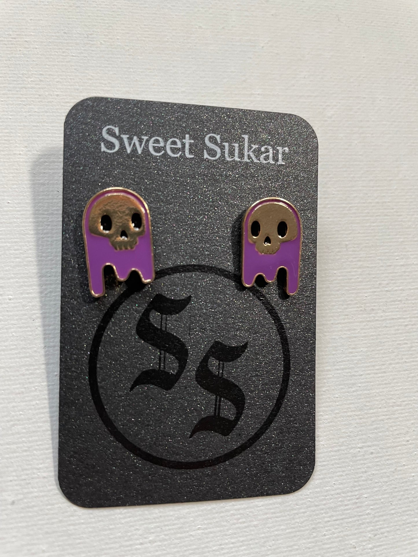 Spooky Stud earrings