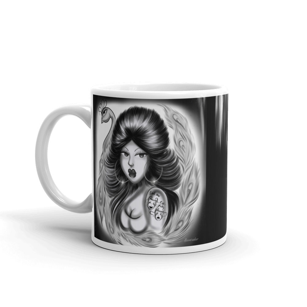 Peacock Queen White glossy mug